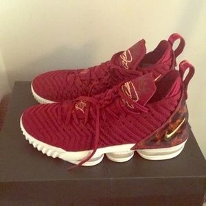 Lebron XVI